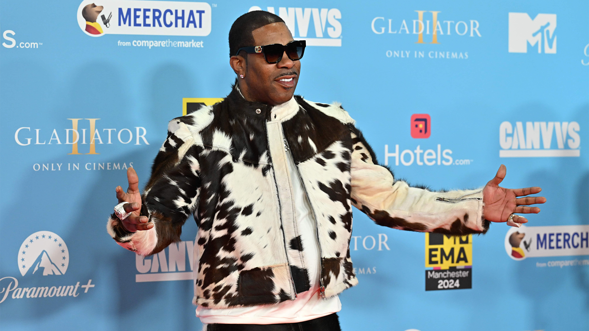 MTV EMAS BUSTA RHYMES CANVVS