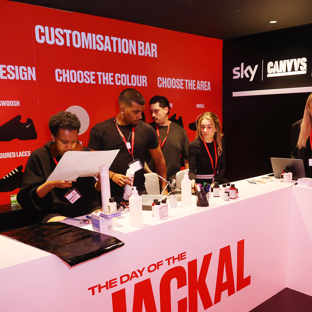 Trainer Customisation Bar Event Pop Up Sky CANVVS